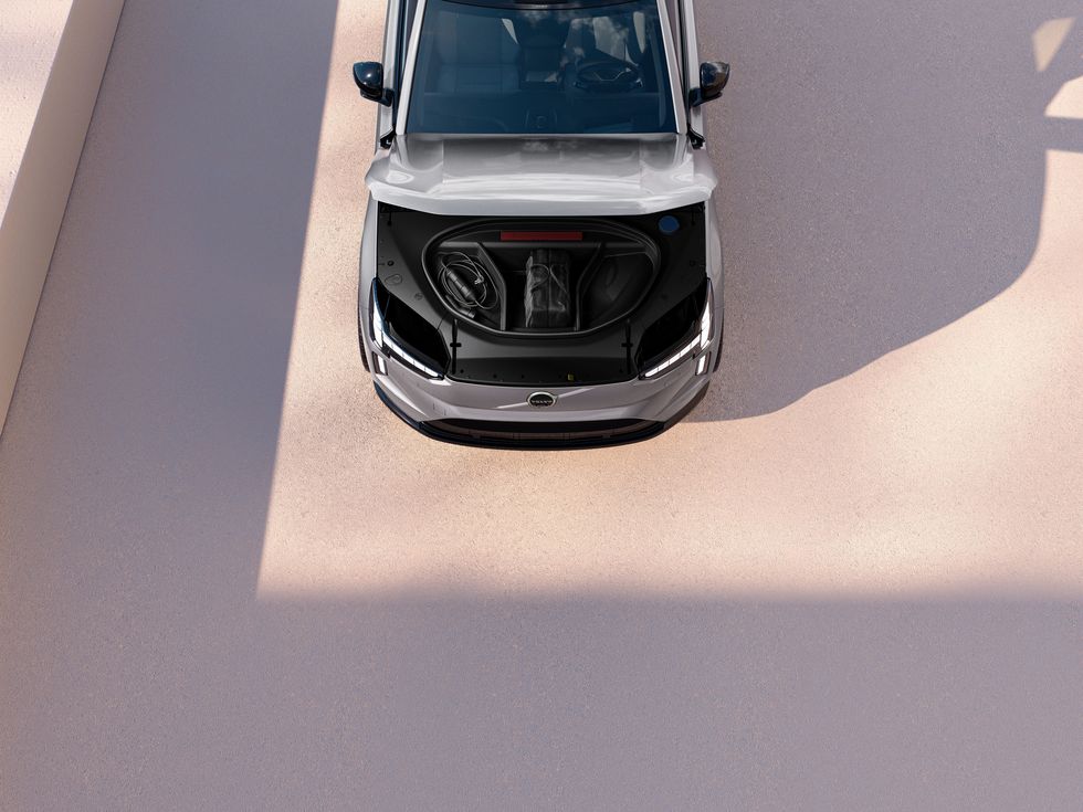 Volvo Announce All-New EX90 Electric